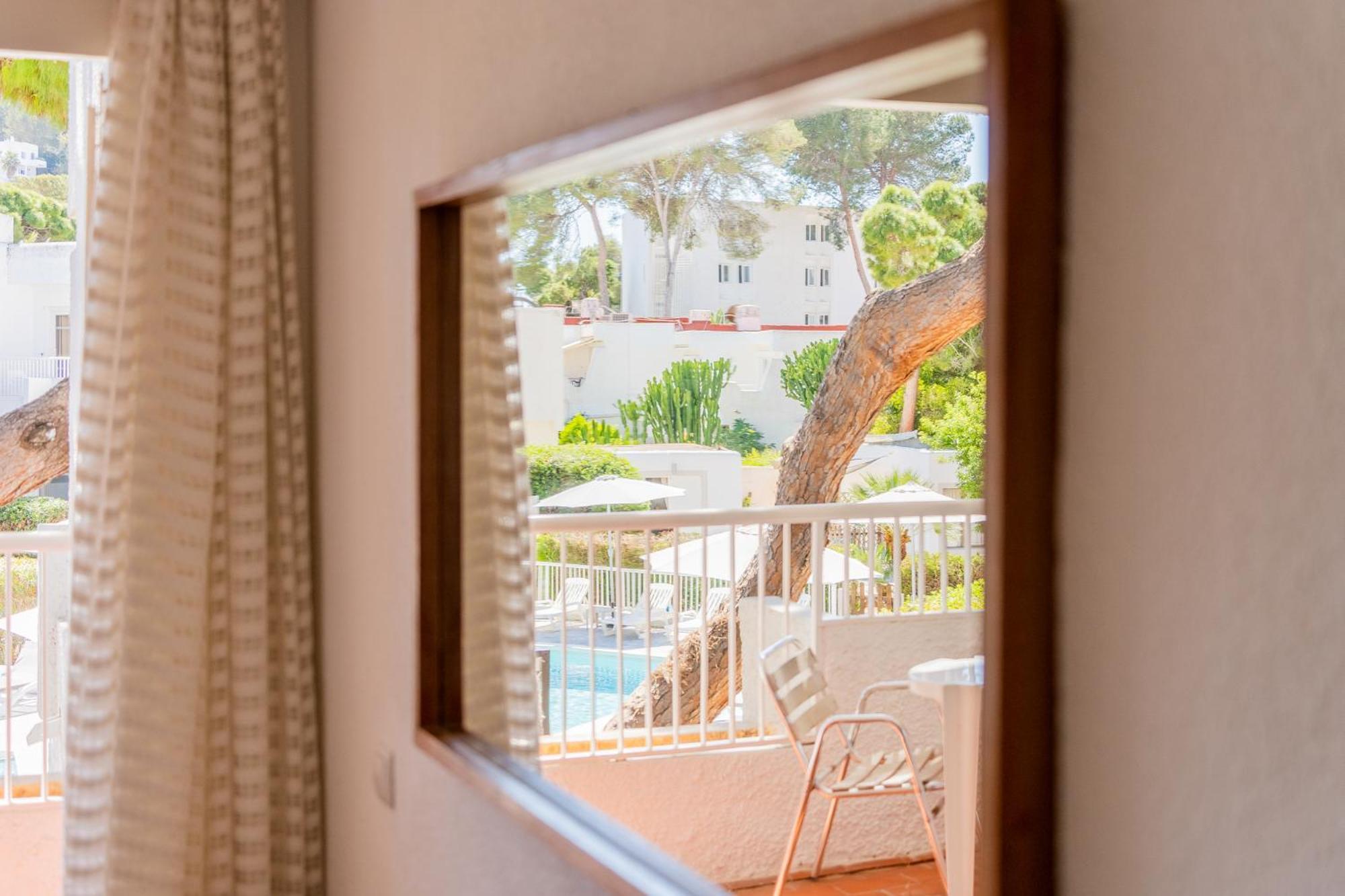 Atlas Apartments Ibiza سانتا أيُلاريا ذيس ريو المظهر الخارجي الصورة