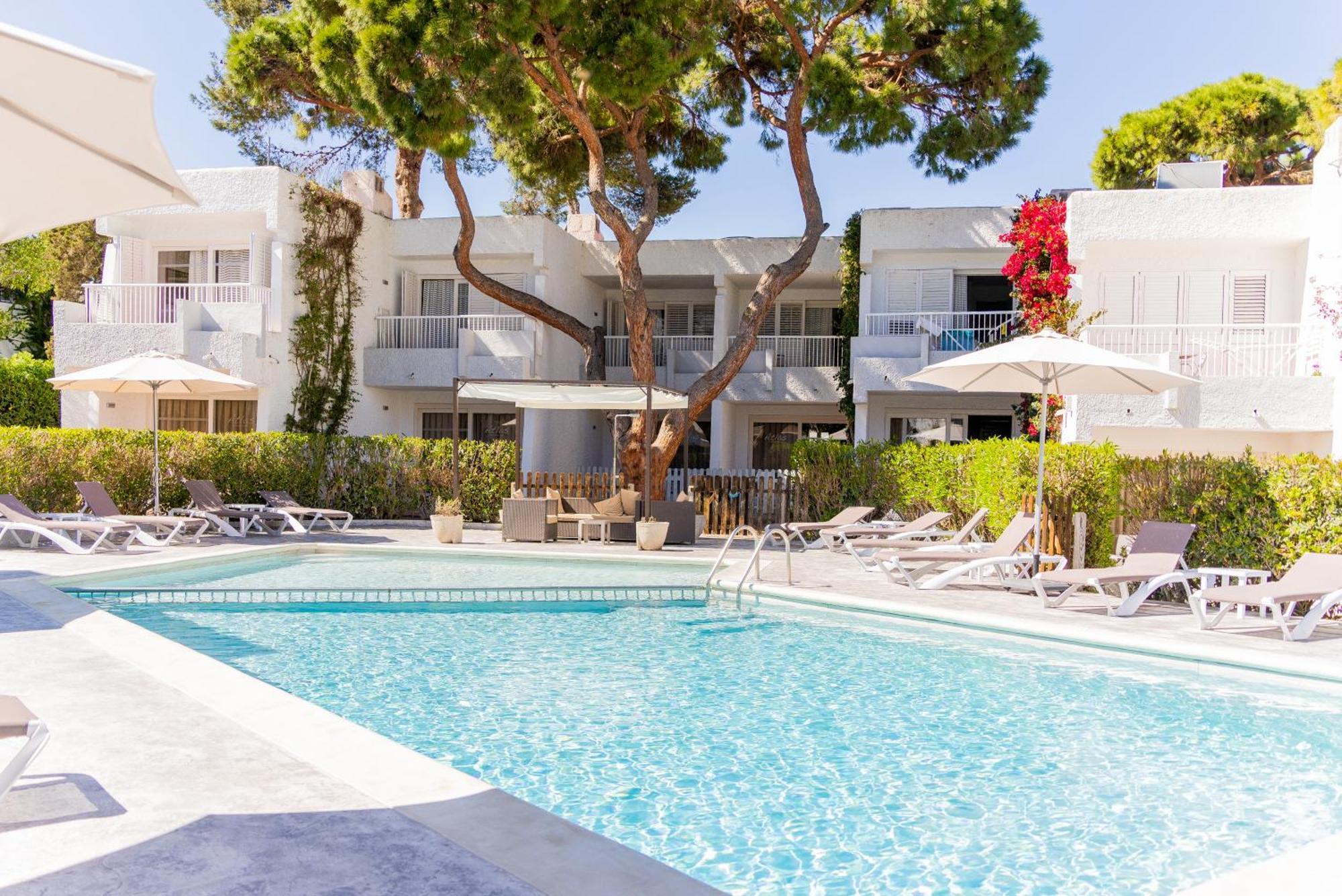 Atlas Apartments Ibiza سانتا أيُلاريا ذيس ريو المظهر الخارجي الصورة