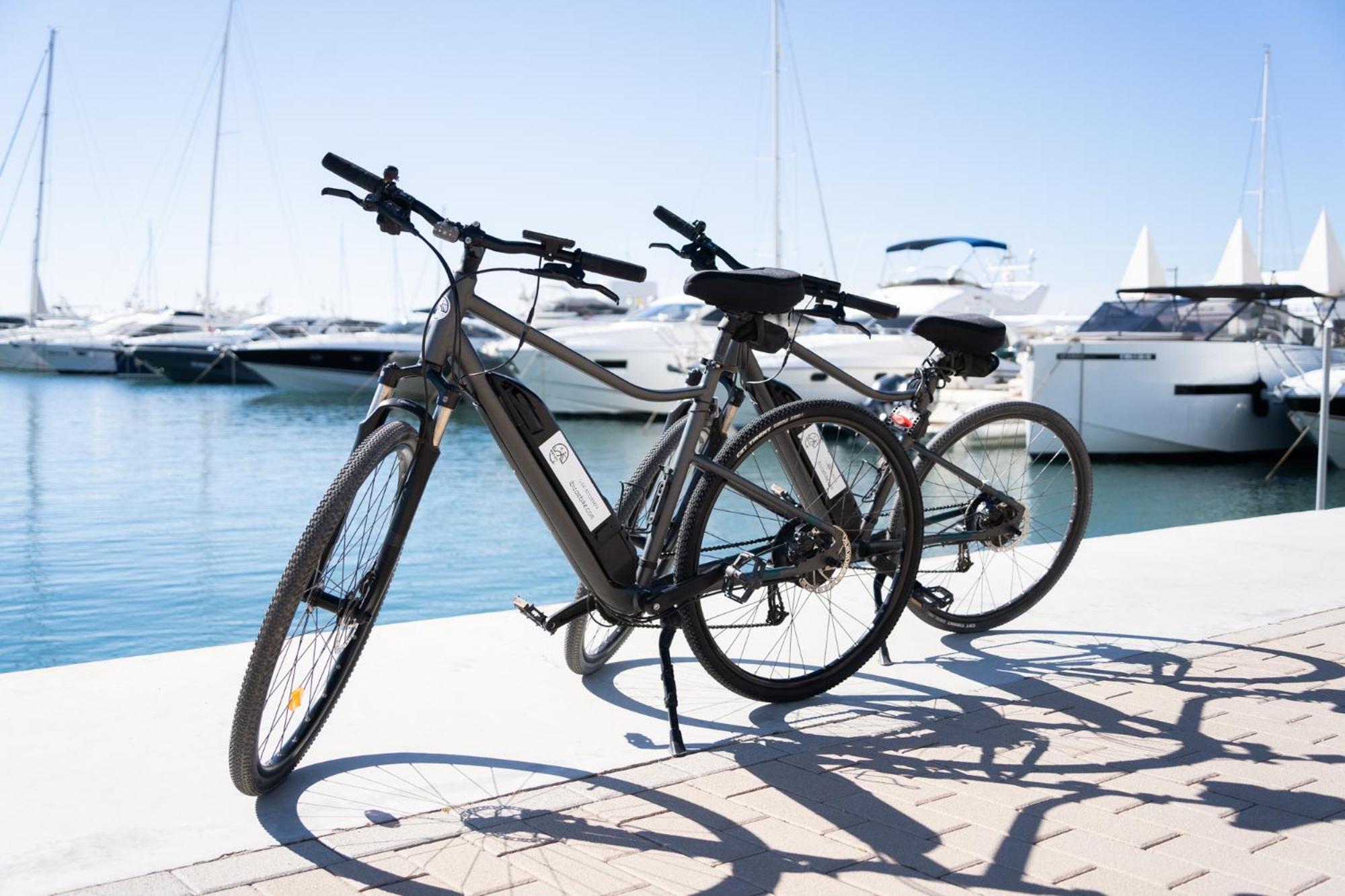 Atlas Apartments Ibiza سانتا أيُلاريا ذيس ريو المظهر الخارجي الصورة